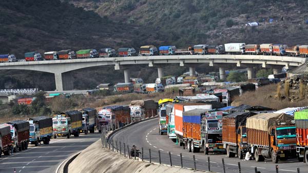 Speed Governors On Commercial Vehicles To Be Abolished, Says Nitin Gadkari