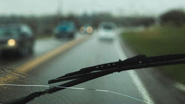 10 Reasons For A Car’s Windshield To Crack — How To Avoid It?