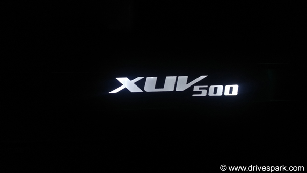 Mahindra XUV500 W11 Review — How ‘Plush & New’ Is It?
