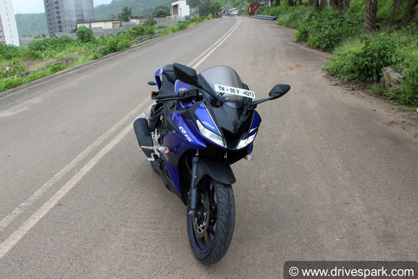 Yamaha R15 V3.0 Road Test Review: Specifications, Price ...
