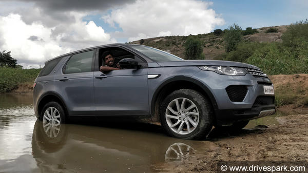 Land Rover Discovery Sport Petrol Review — Has The Baby Discovery Got Its Roots Strong?