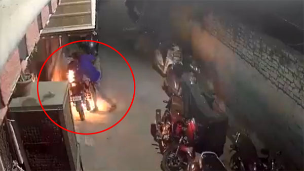 Drunk Man Burns 18 Vehicles In Delhi — Diwali Gone Wrong; Watch The Video