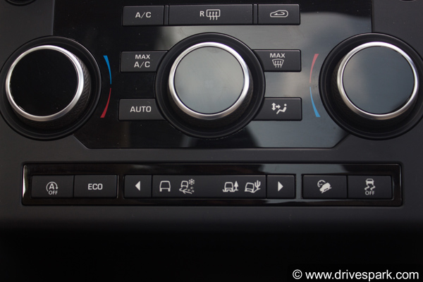 Land Rover Discovery Sport Petrol Review — Has The Baby Discovery Got Its Roots Strong?