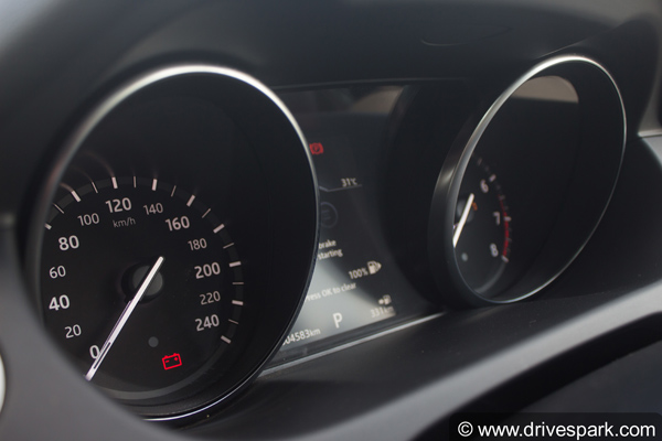 Land Rover Discovery Sport Petrol Review — Has The Baby Discovery Got Its Roots Strong?