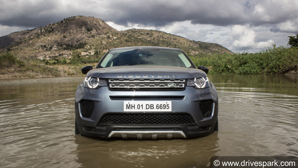 Land Rover Discovery Sport Petrol Review — Has The Baby Discovery Got Its Roots Strong?