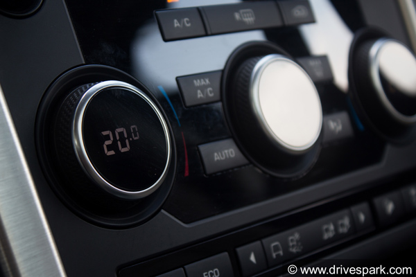 Land Rover Discovery Sport Petrol Review — Has The Baby Discovery Got Its Roots Strong?