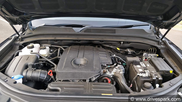 Mahindra Alturas G4 Video Overview: All The Essentials You Should Know Before Buying It
