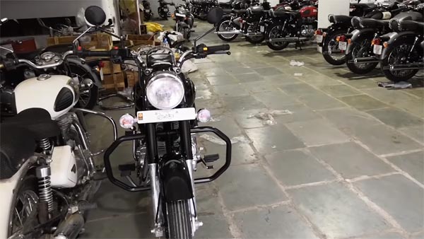 Royal Enfield Bullet 350 Rear Disc Brake Model Launched; Price & Booking Details