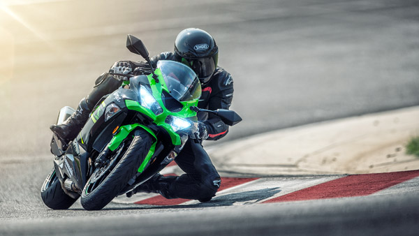 Kawasaki Ninja ZX-6R Launched In India: Kawasaki Ninja ZX-6R Price, Details & Specifications
