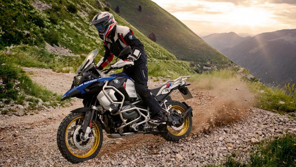Bmw R 1250 Gs R 1250 Gs Adventure India Launch 3 Variants Prices Start At Rs 16 85 Lakh Drivespark News