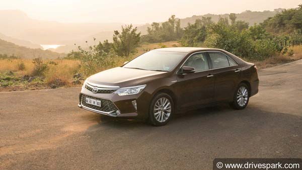 List Of Worst-Selling Cars In India Topped By Fiat Linea — Is Your Car On The List?