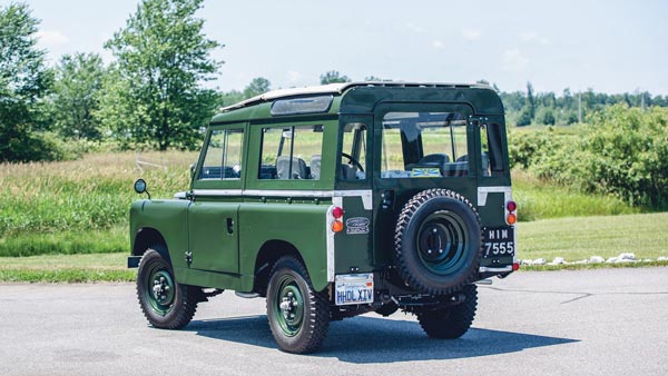 Dalai Lama’s Old Land Rover Series IIA Up For Auction; Expected To Fetch Upto Rs 1 Crore