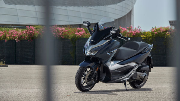 Rs 9 Lakh For A Scooter? Honda Forza 300 Premium Maxi-Scooter To Be Launched In India