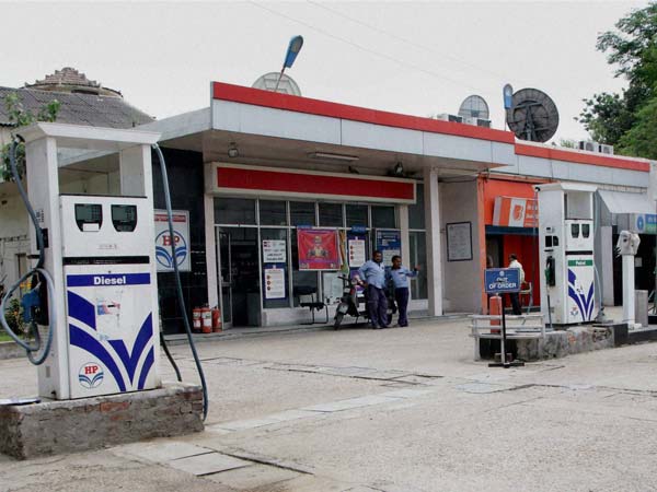 Ethanol Fuel Bunks Coming Soon As Nitin Gadkari Plans To Ask Ministry To Set Up Infrastructure