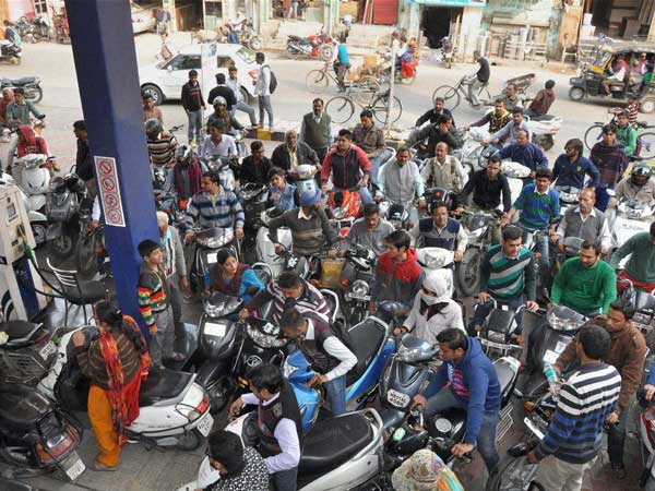 Ethanol Fuel Bunks Coming Soon As Nitin Gadkari Plans To Ask Ministry To Set Up Infrastructure