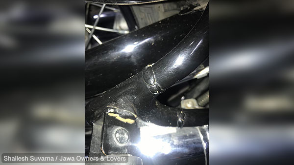 Brand New Jawa Motorcycle Shows Rust On Wheel Rim And Exhaust: Customer Takes To Social Media
