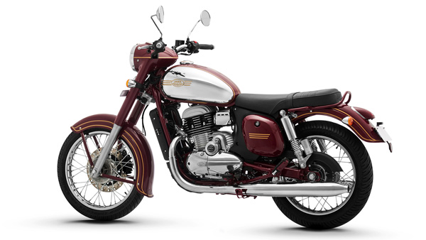 Jawa Dealer Adds Handling Charges Of Rs 9000: Customer Complains To CEO