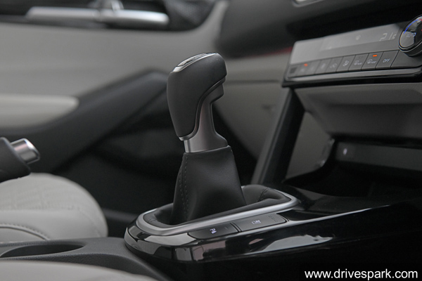 Kia Seltos Review: Powerfully Surprising First Drive & Details