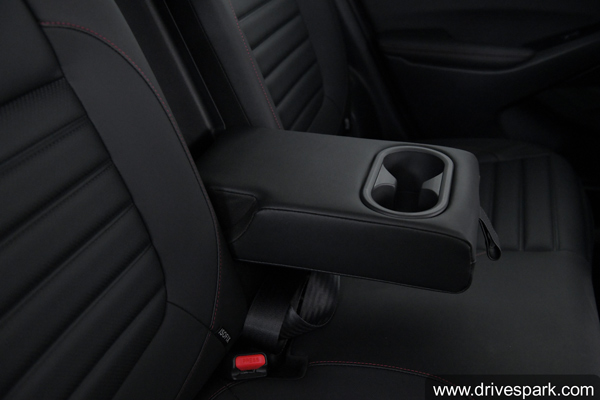 Kia Seltos Review: Powerfully Surprising First Drive & Details