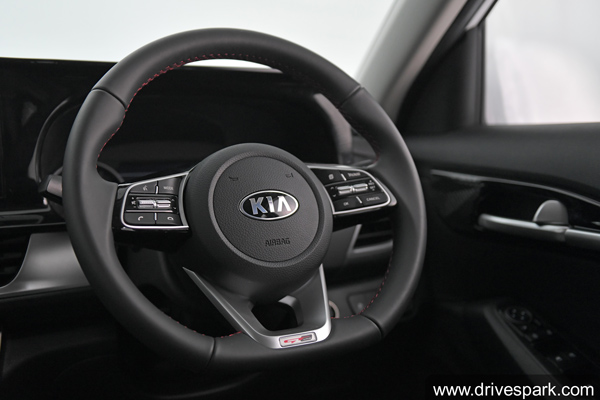 Kia Seltos Review: Powerfully Surprising First Drive & Details