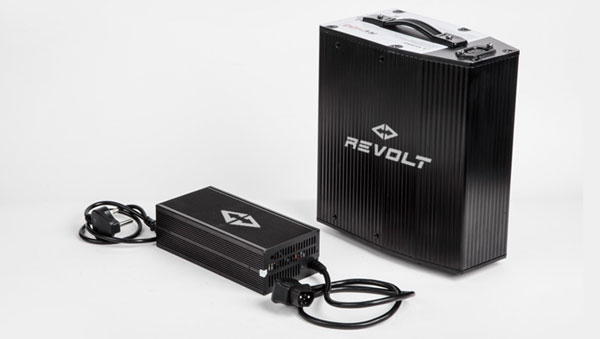 Revolt RV400 Vs RV300: What Is The Difference?