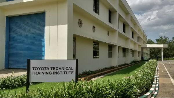 Toyota Technical Training Institute Successfully Trains 10 Batches & 573 Students Free Of Cost
