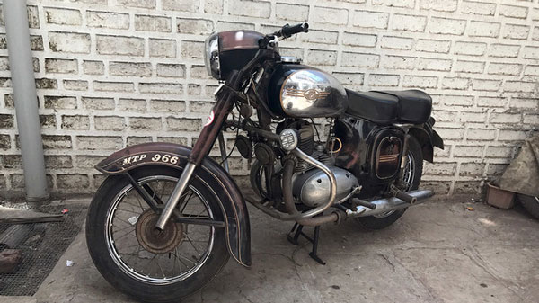 Yezdi India Official Twitter & Instagram Handles Are Live: Motorcycles May Launch In 2020
