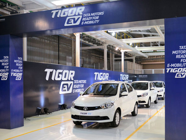 Auto Industry Slowdown: GST On Automobiles Will Not Be Reduced Says GST Council