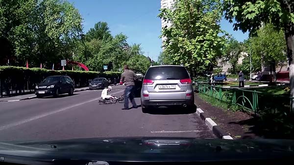 The Dutch Reach Explained: The Right Way To Open A Car Door