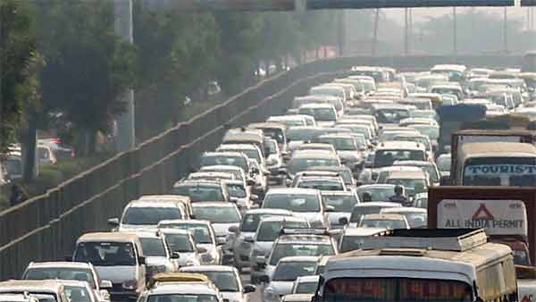 Escape Hefty Traffic Fines: Pay Rs 100 & Produce Documents In Court To Cancel Challan