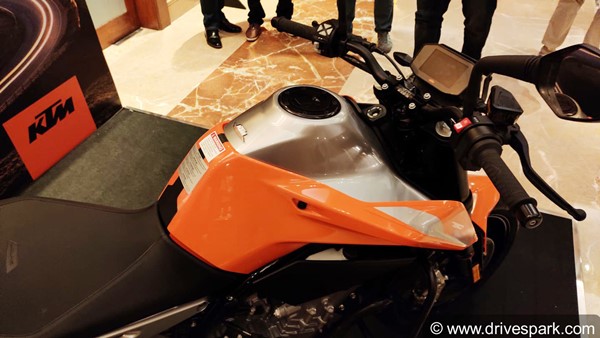KTM Duke 790 Power Parts Revealed: Bar End Mirrors, Windscreen & More