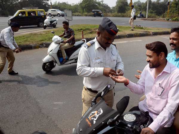 New Motor Vehicle Amendment Act In Effect: Stricter Fines For Each Offence