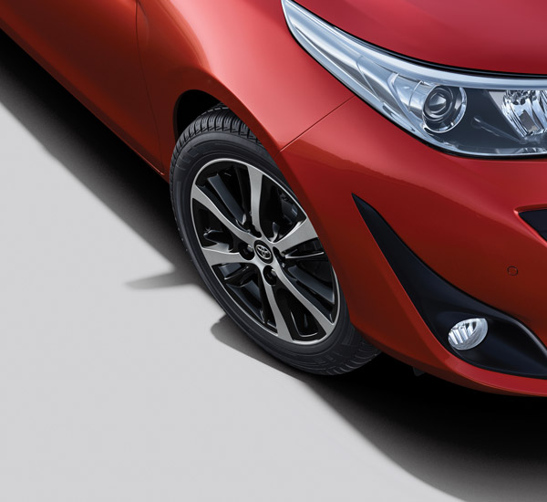 New (2019) Toyota Yaris Facelift Launched In India: Prices Start At Rs 8.65 Lakh