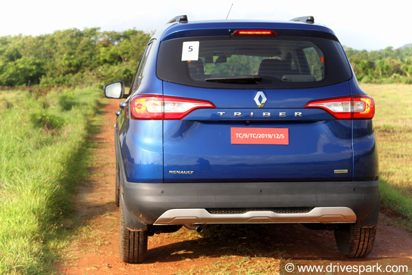 Renault Triber (First Drive) Review: Driving Impressions, Performance, Specs, Features & Other Details