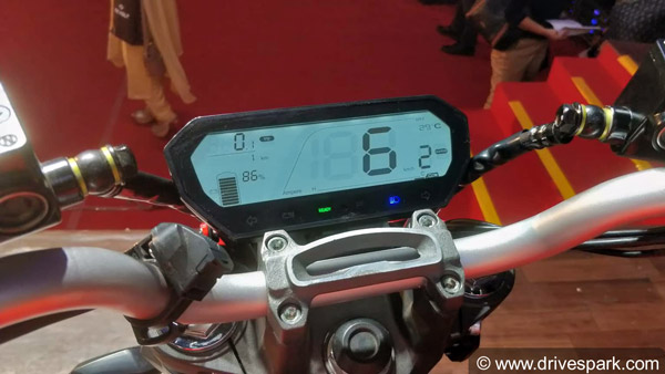 Revolt Electric Bikes Service Support Offered To Customers Through GoMechanic Service Stations