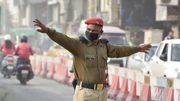 Motorcycle Riders To Pay Fine Of Rs 1,000 For Riding While Wearing Chappals, Sandals, Flip-Flops