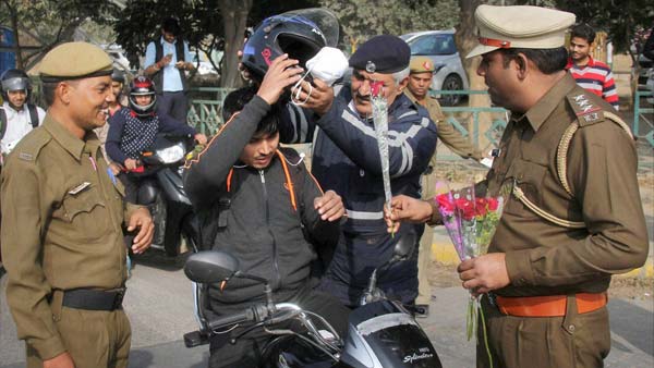 Gujarat Government Reduces Traffic Fines By Up To 50 Percent Lower Than The Motor Vehicle Act