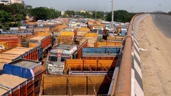 Highest Traffic Fine In India Of Rs 1.41 Lakh Collected From Truck Driver In Delhi