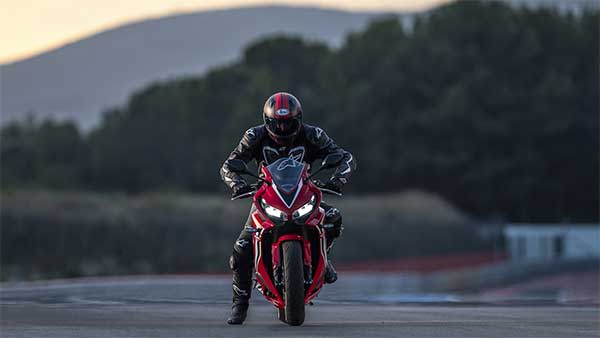 Honda CBR650R Sold Out In India: Bookings For The Motorcycle Put On Hold Temporarily