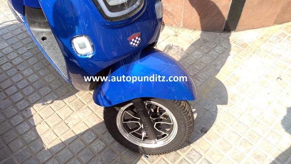 Spy Pics: Okinawa Lite Electric Scooter Spotted In Production Ready Guise Ahead Of Launch