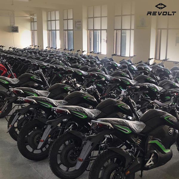 Revolt Electric Bike Deliveries Begin: First-Batch Delivered In Delhi; Pune Will Receive Bikes Next Month