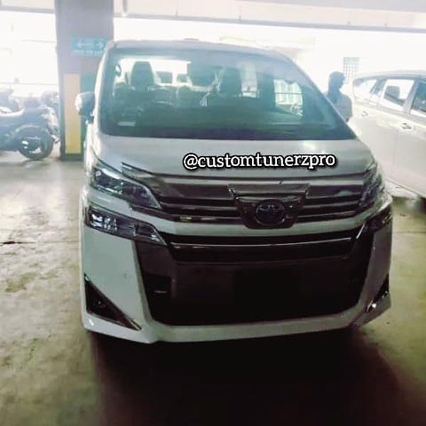 Toyota Vellfire Premium MPV Arrives At Dealership Ahead Of Launch In India