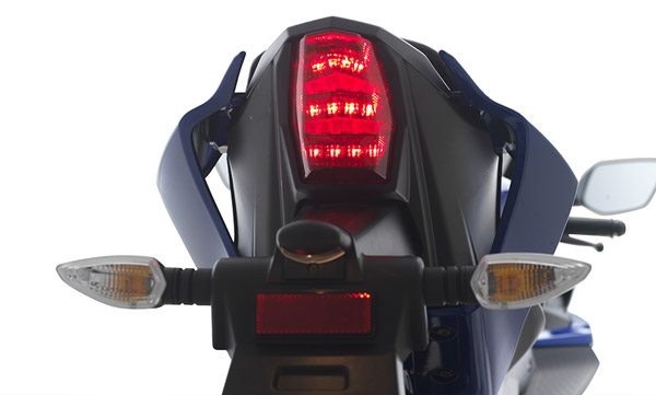 Yamaha R15 BS6 Launched In India At Rs 1.45 Lakh: Specs, Features & Details