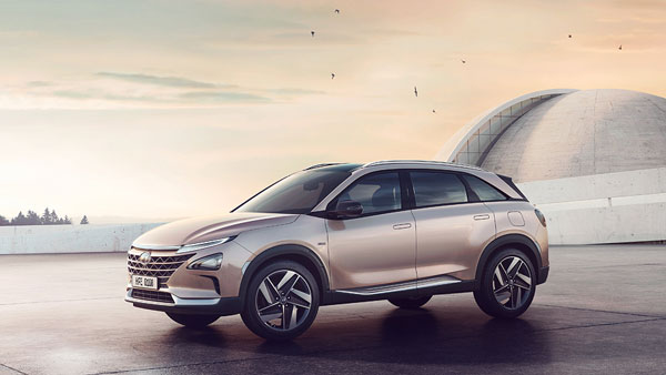 Fuel Cell Electric Vehicles Are The Future Say EV Manufacturers: Tesla Says No