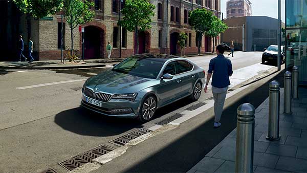 New Skoda Superb BS6 Facelift Model Launch Dates Confirmed For India: To Go On Sale In May 2020
