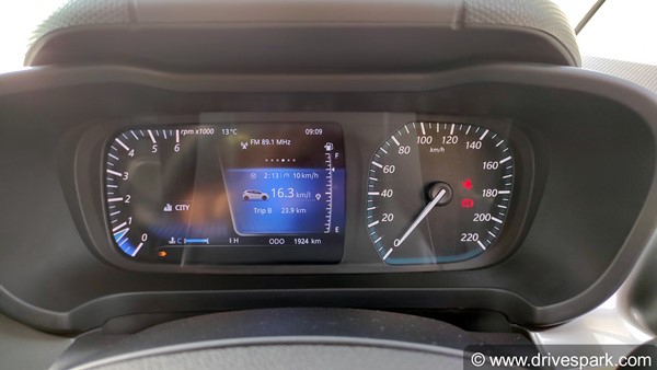 Tata Altroz First Drive Review: Driving Impressions, Performance, Handling, Mileage, Features & All Other Details