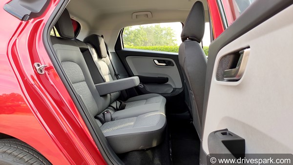 Tata Altroz First Drive Review: Driving Impressions, Performance, Handling, Mileage, Features & All Other Details