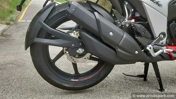 TVS Apache RTR 160 4V BS-6 First Ride Review: Performance, Top Speed, Features & Details