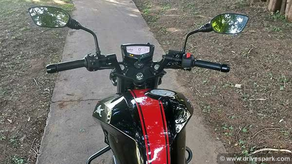 TVS Apache RTR 200 4V BS-6 First Ride Review: Performance, Top Speed, Features & Details