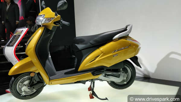 Honda Activa 6G Vs Honda Activa 5G Comparison: DIfferences & Updates In terms Of Specs, Features, Design & Others